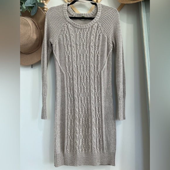 Kaisely Dresses & Skirts - CABLE KNIT SOFT SWEATER DRESS